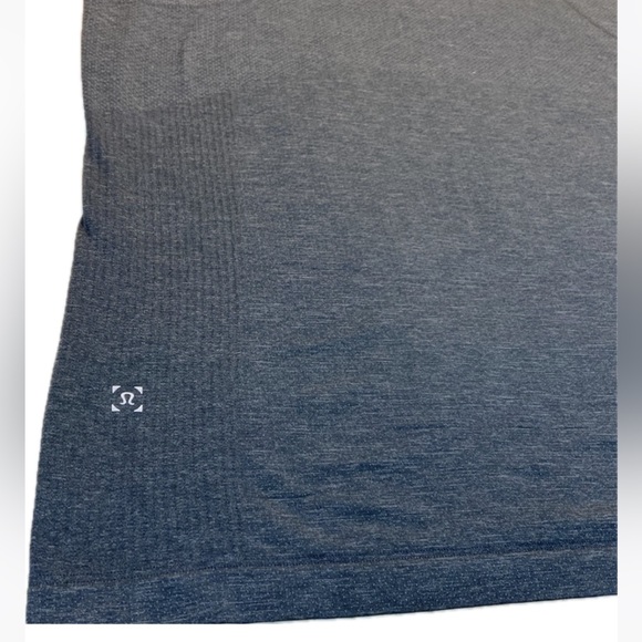 Lululemon Metal Vent Tech Long Sleeve Men’s Shirt. X-Large. Live in Practice. - Picture 4 of 9